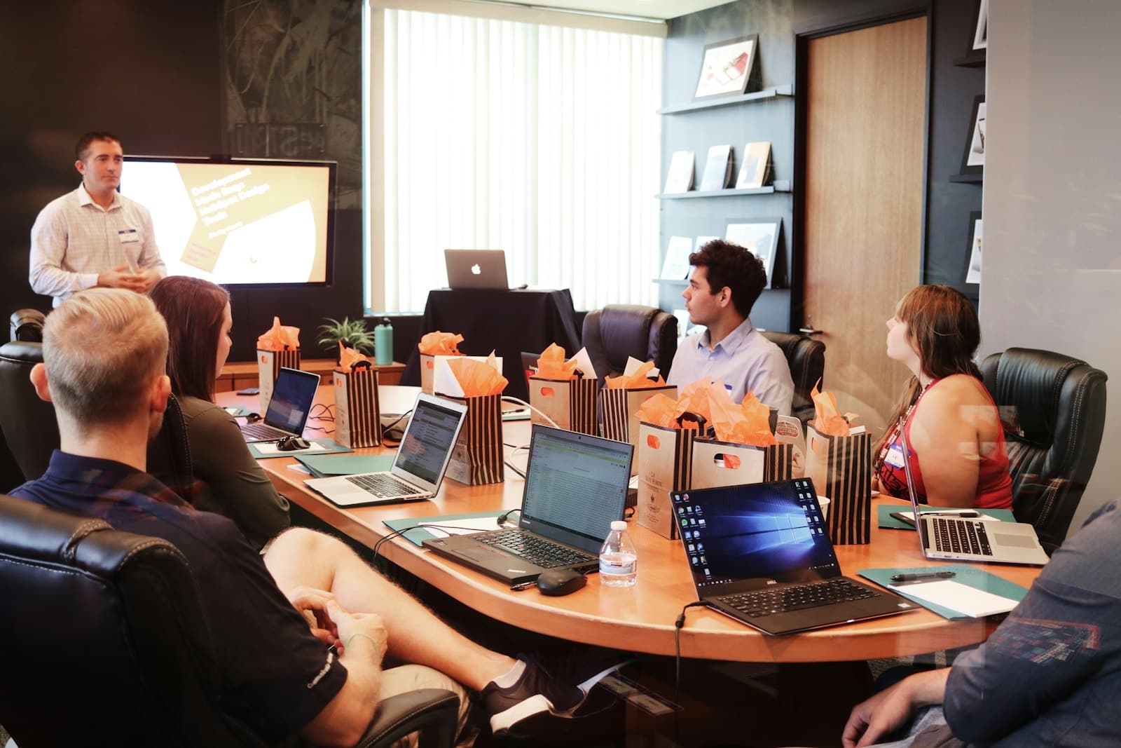 ZoikoVertex Team Meeting Background